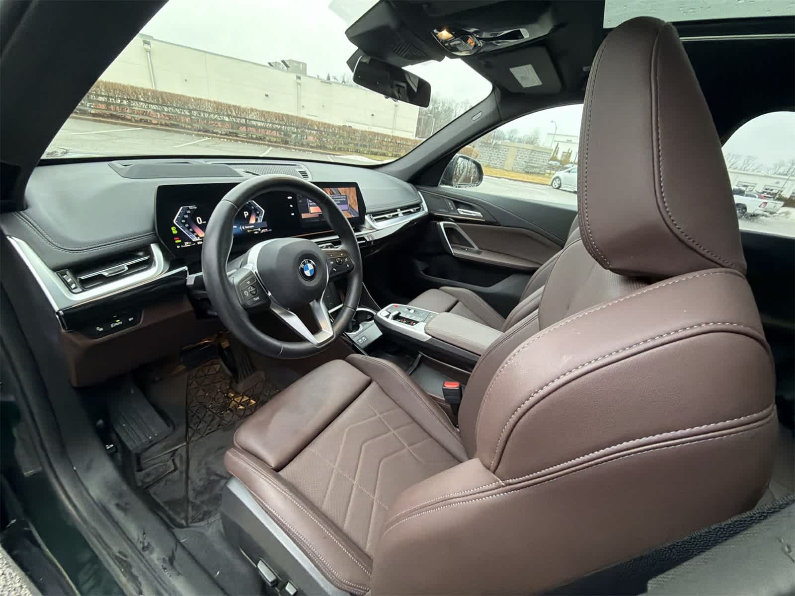 Thumbnail: 2025 BMW X1 - 10