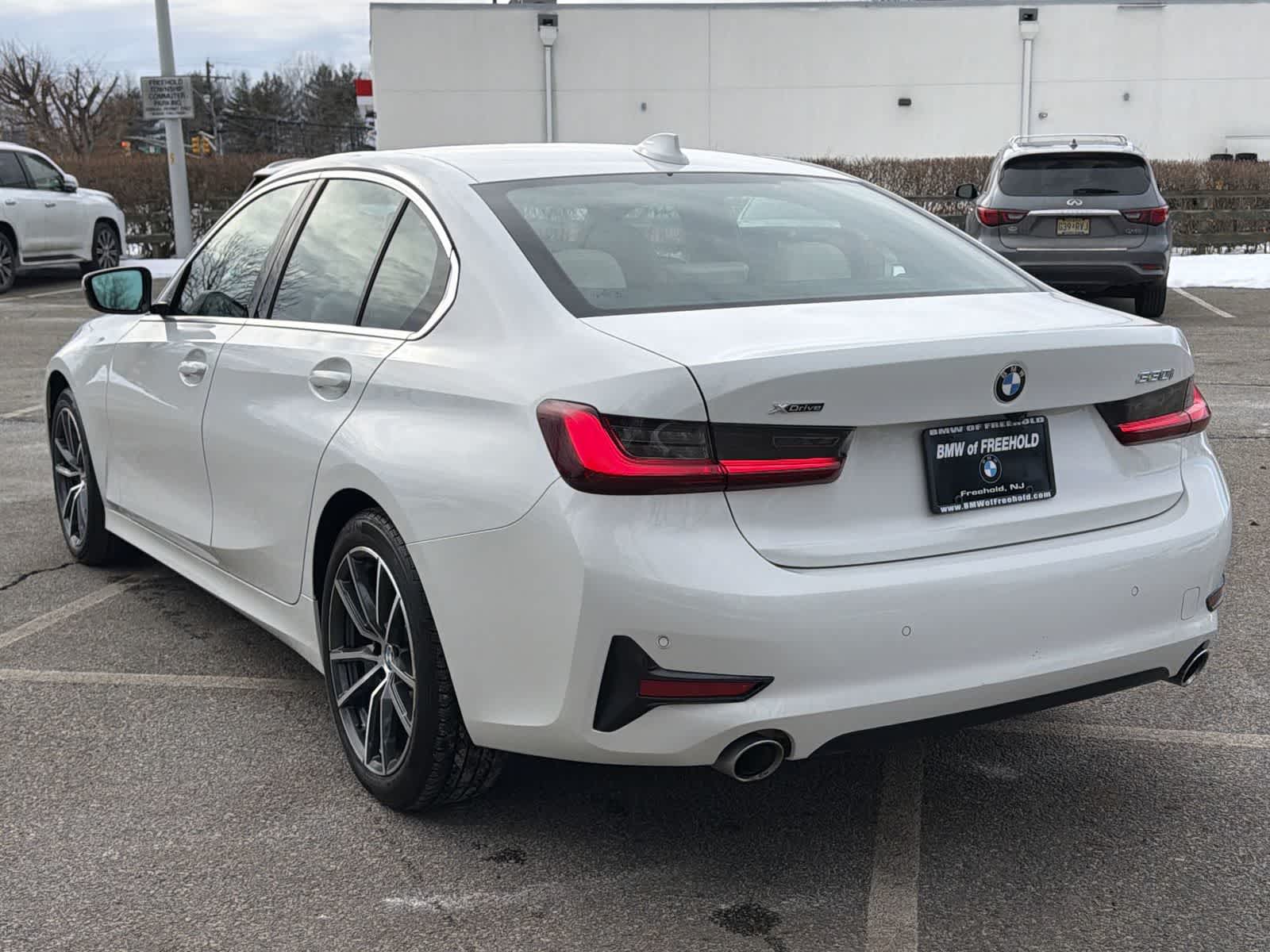 Thumbnail: 2022 BMW 3 Series - 12