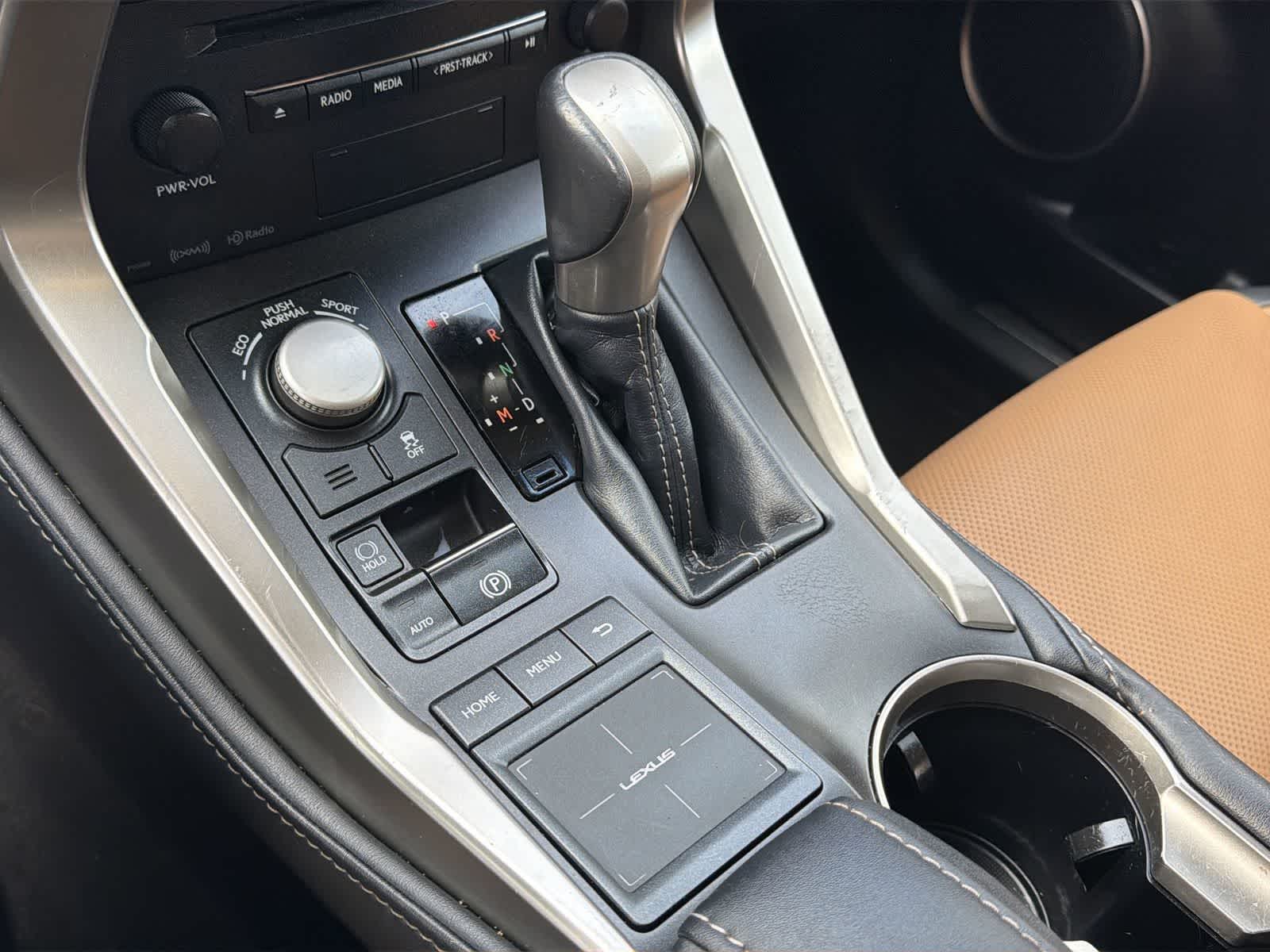 Thumbnail: 2015 Lexus NX - 25