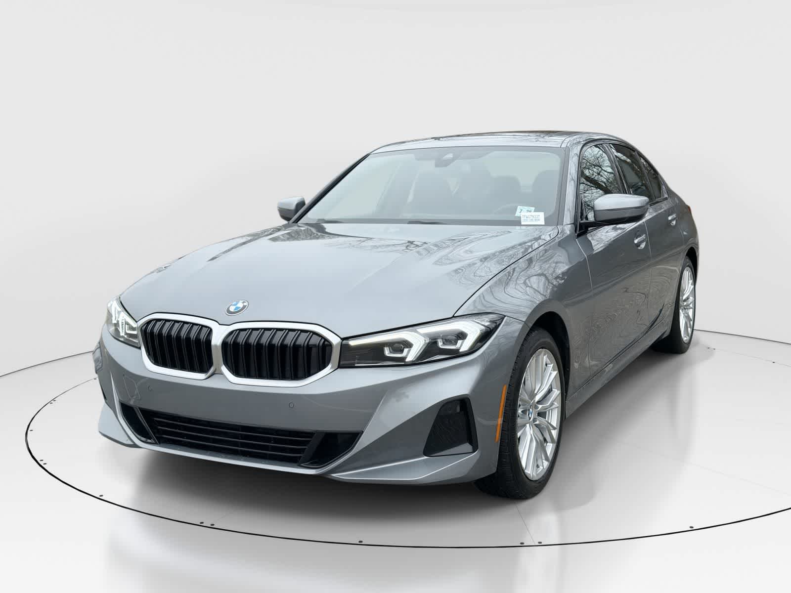 Thumbnail: 2023 BMW 3 Series - 1