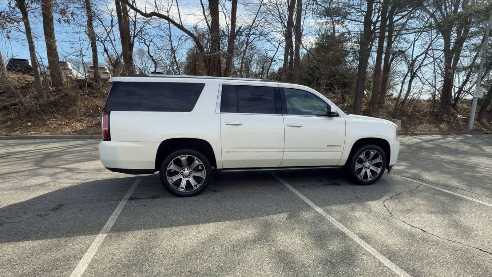 Thumbnail: 2015 GMC Yukon XL - 5