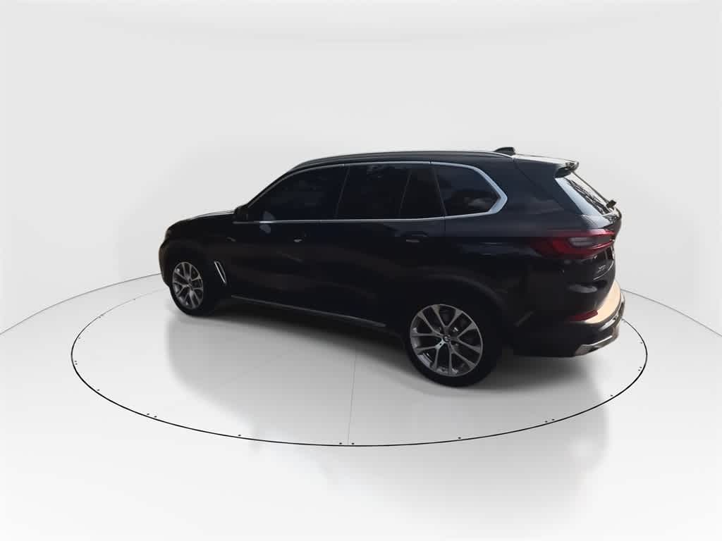Thumbnail: 2021 BMW X5 - 6