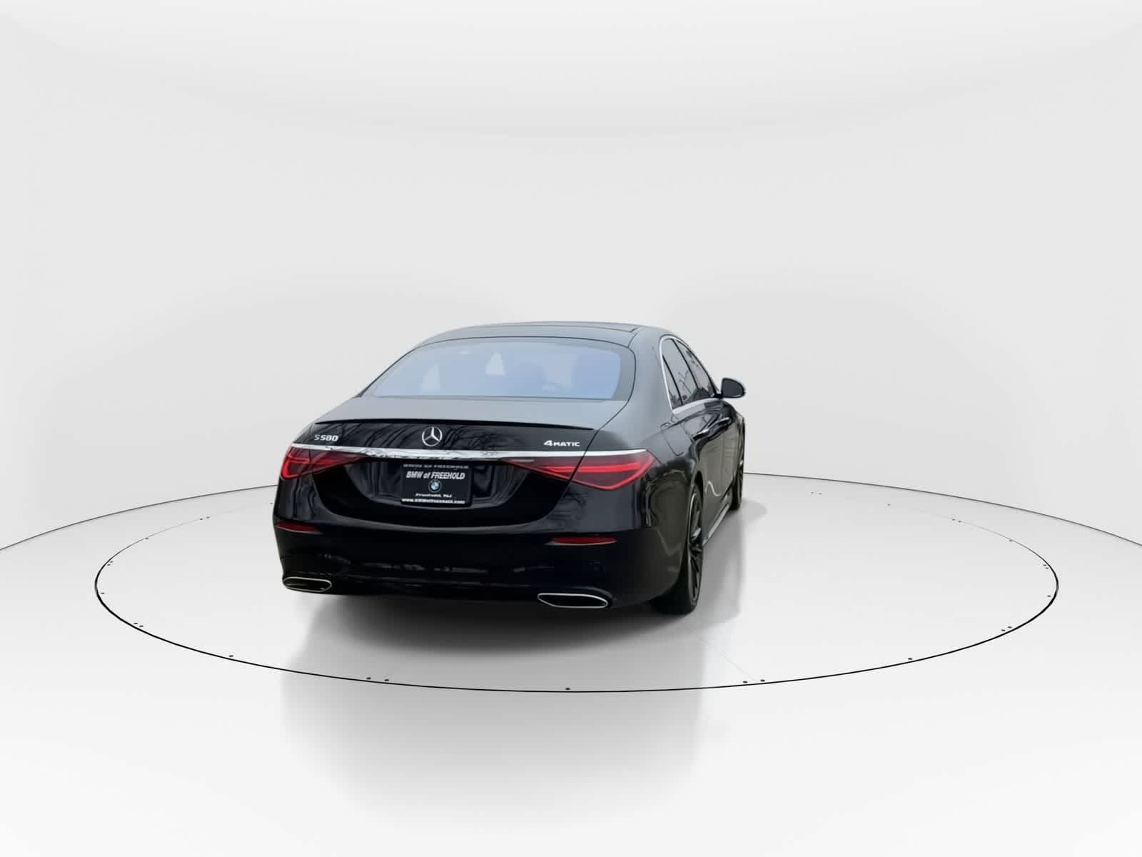 Thumbnail: 2022 Mercedes-Benz S-Class - 7