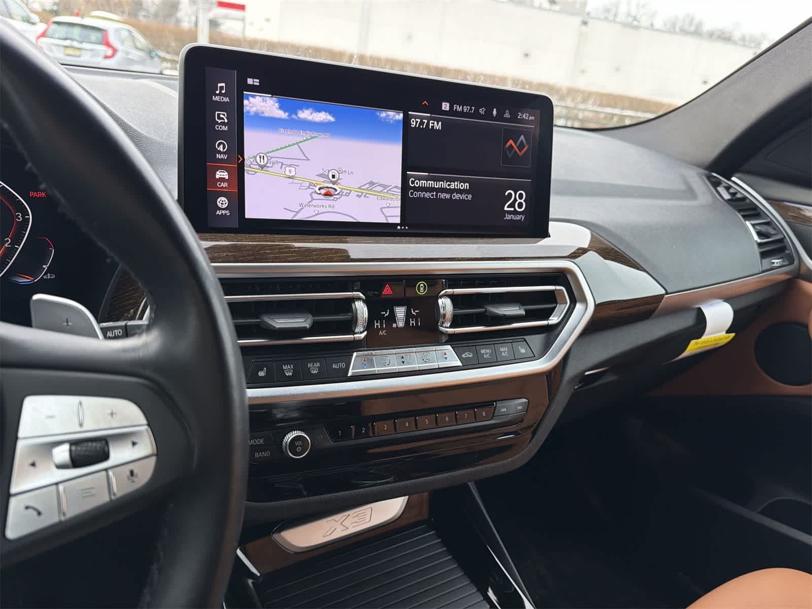 Thumbnail: 2023 BMW X3 - 24