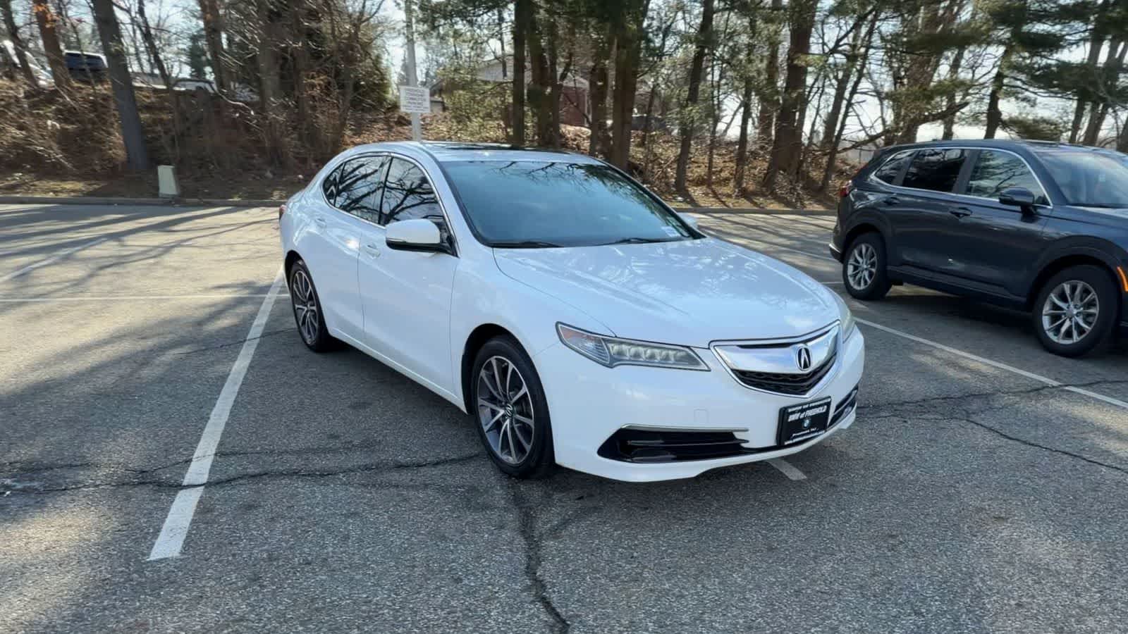 Thumbnail: 2017 Acura TLX - 3