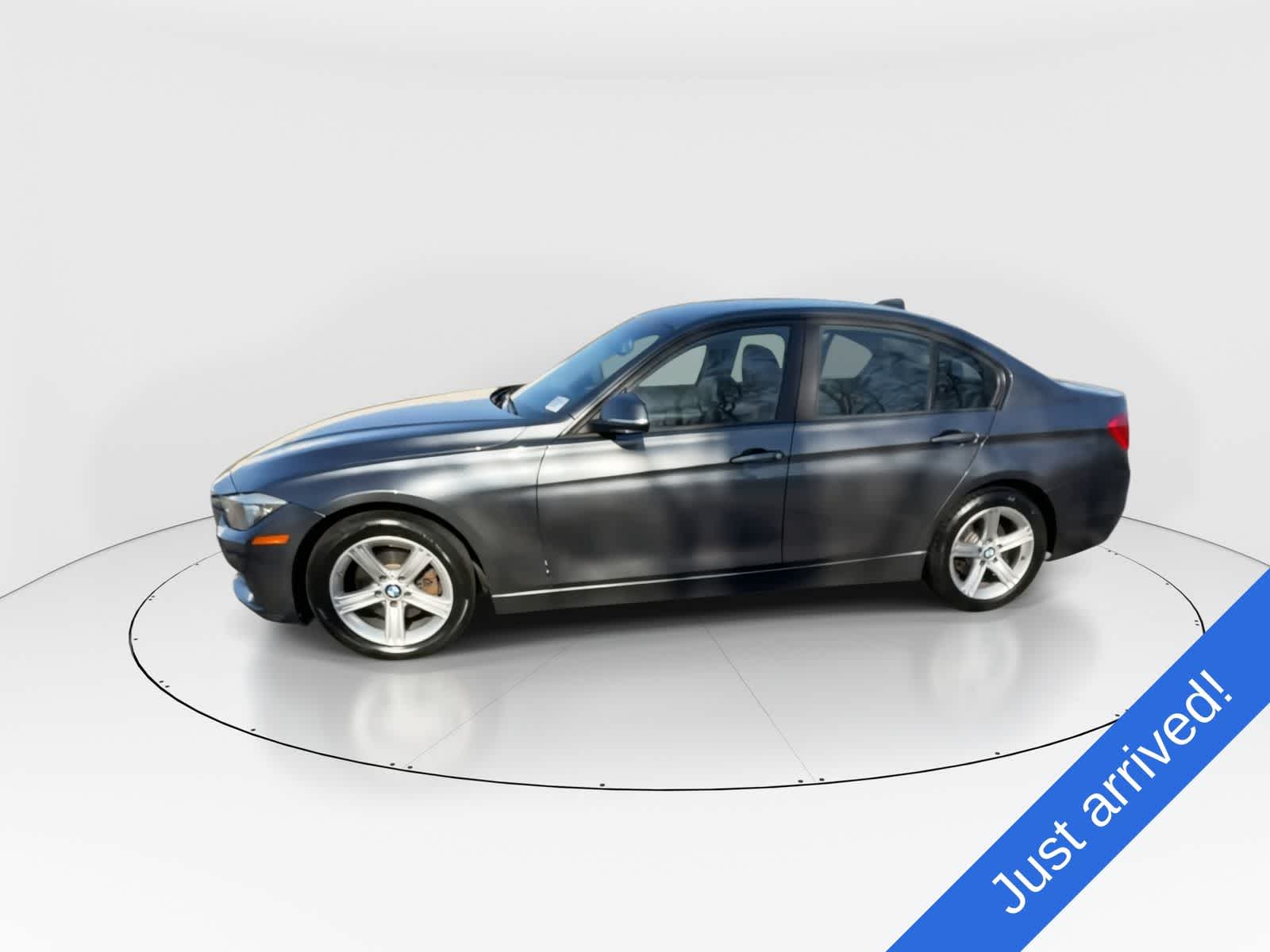 Thumbnail: 2015 BMW 3 Series - 9