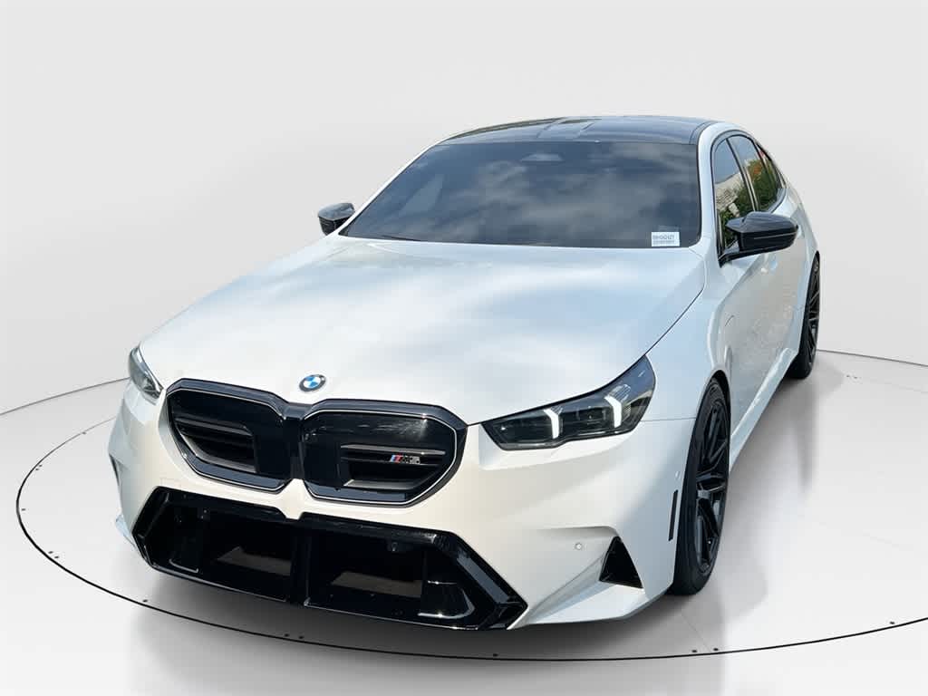 Thumbnail: 2025 BMW M5 - 1