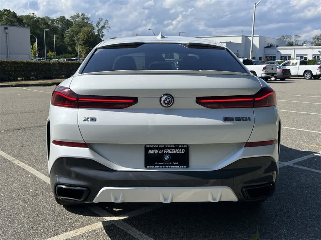 Thumbnail: 2022 BMW X6 - 13