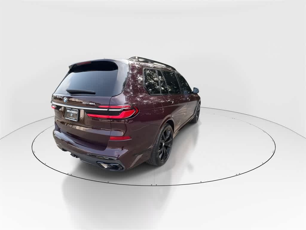 Thumbnail: 2023 BMW X7 - 8