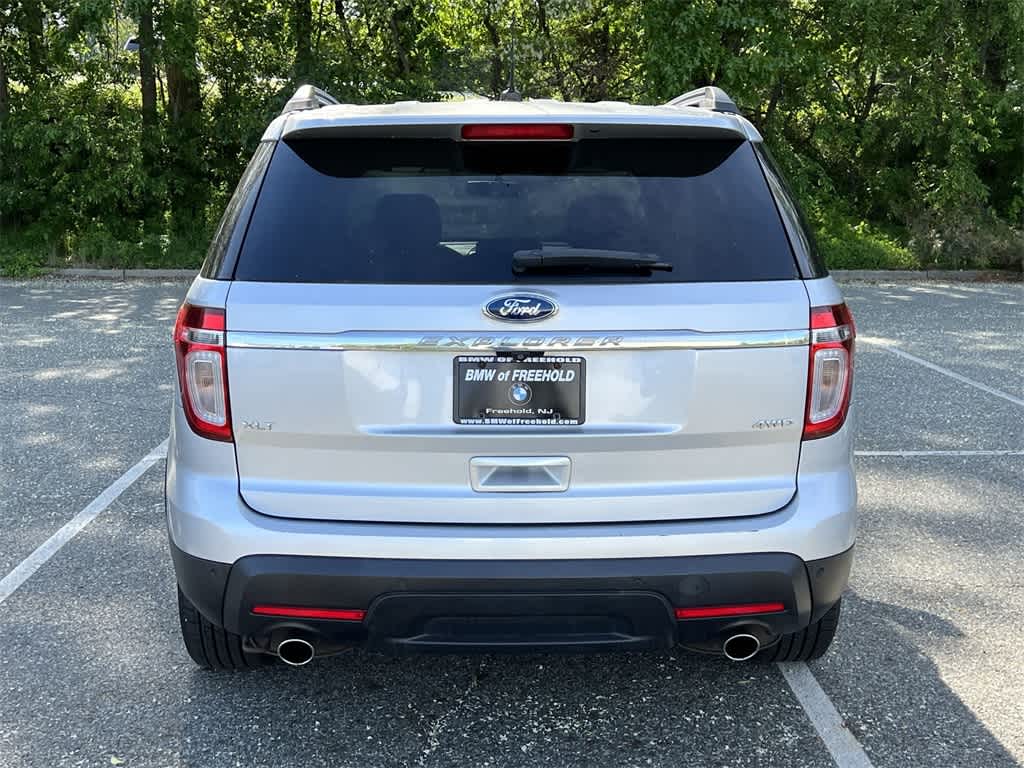 Thumbnail: 2015 Ford Explorer - 13