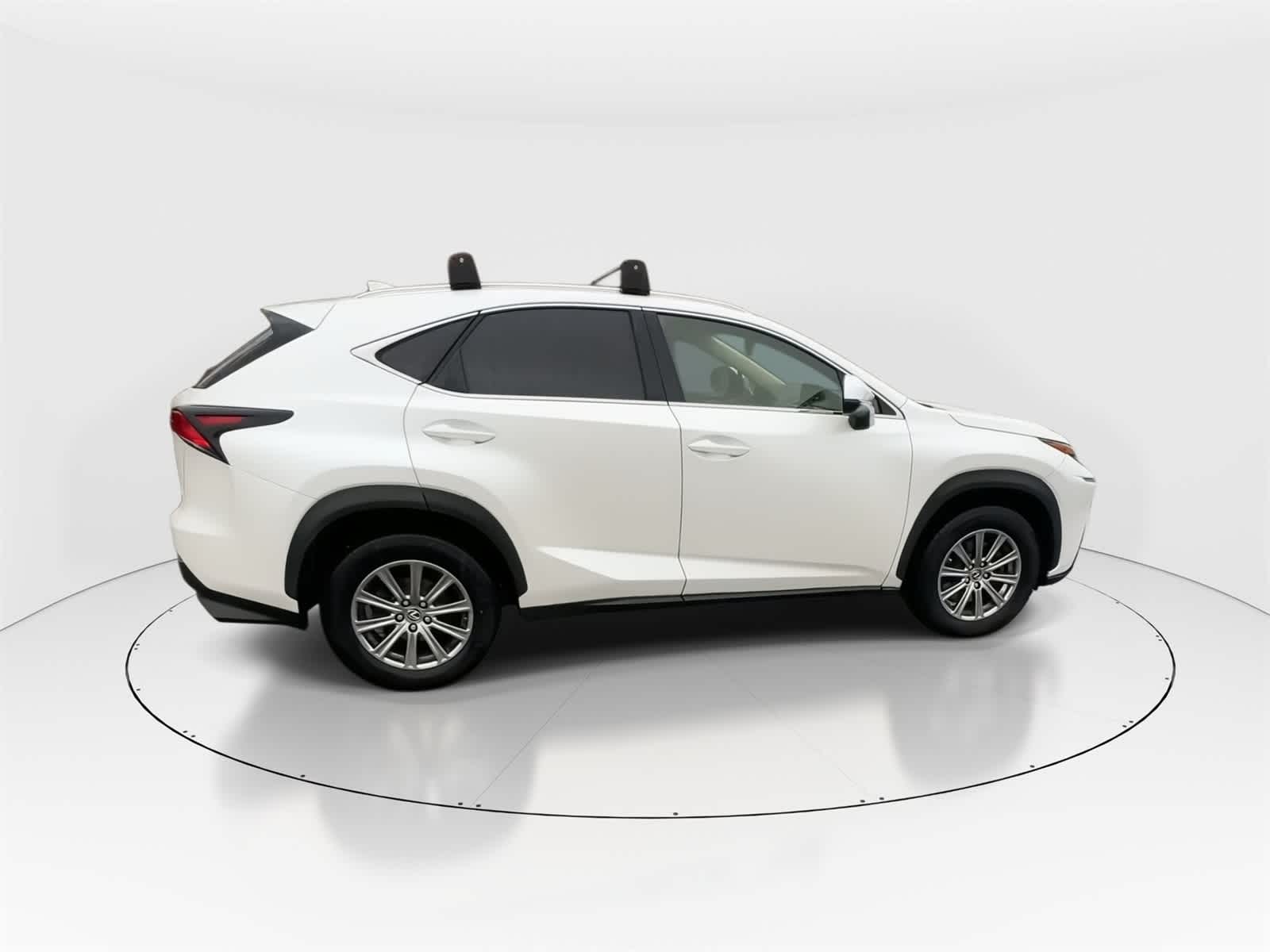 2019 Lexus NX 300 Luxury photo 2
