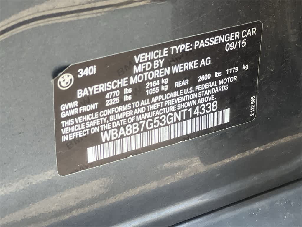 Thumbnail: 2016 BMW 3 Series - 28