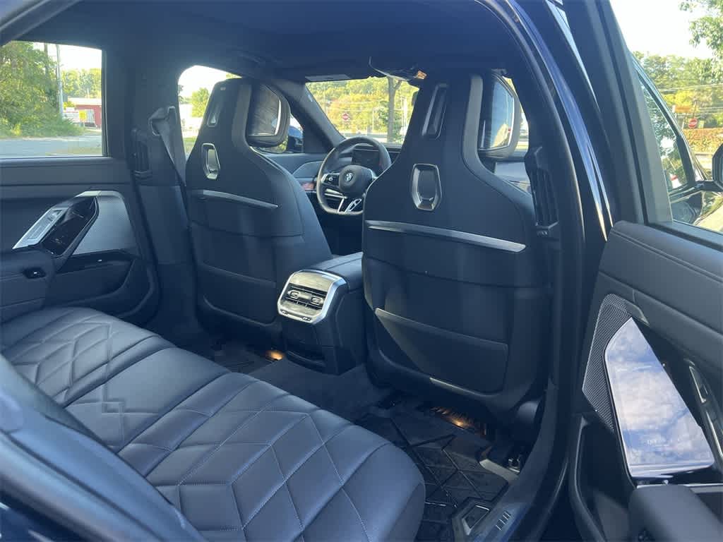 Thumbnail: 2025 BMW i7 - 20