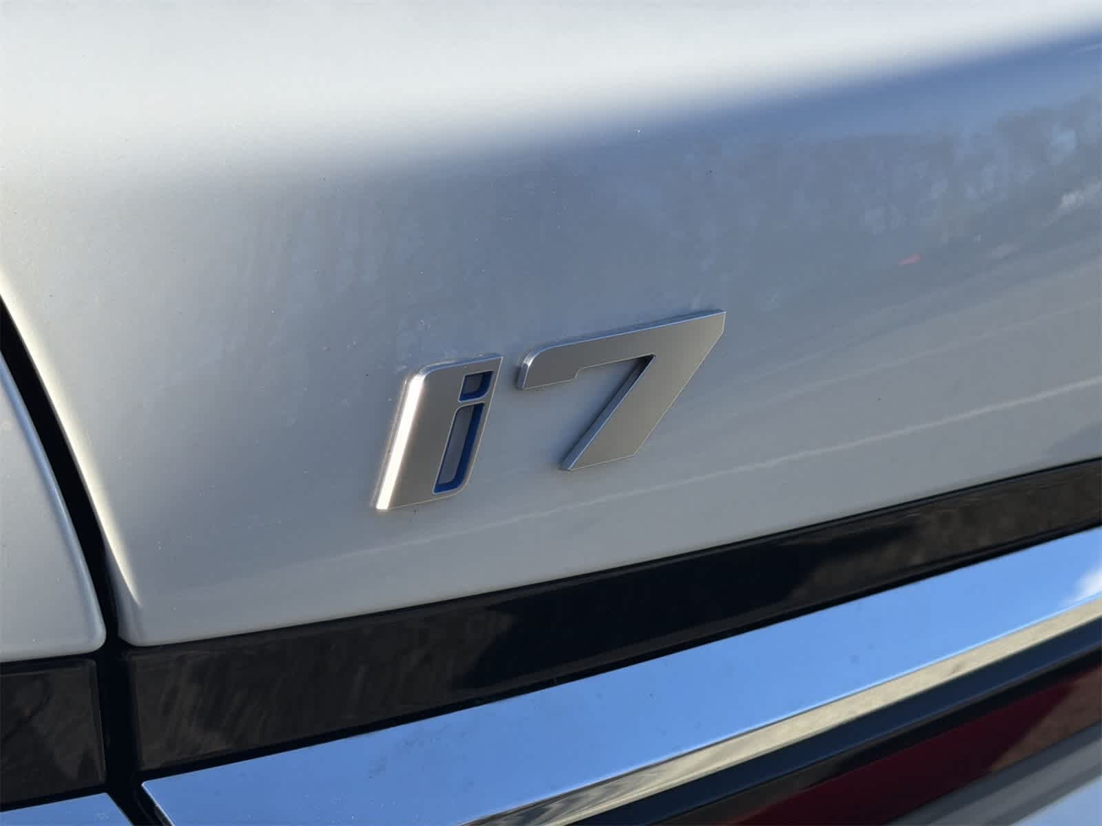 Thumbnail: 2025 BMW i7 - 15