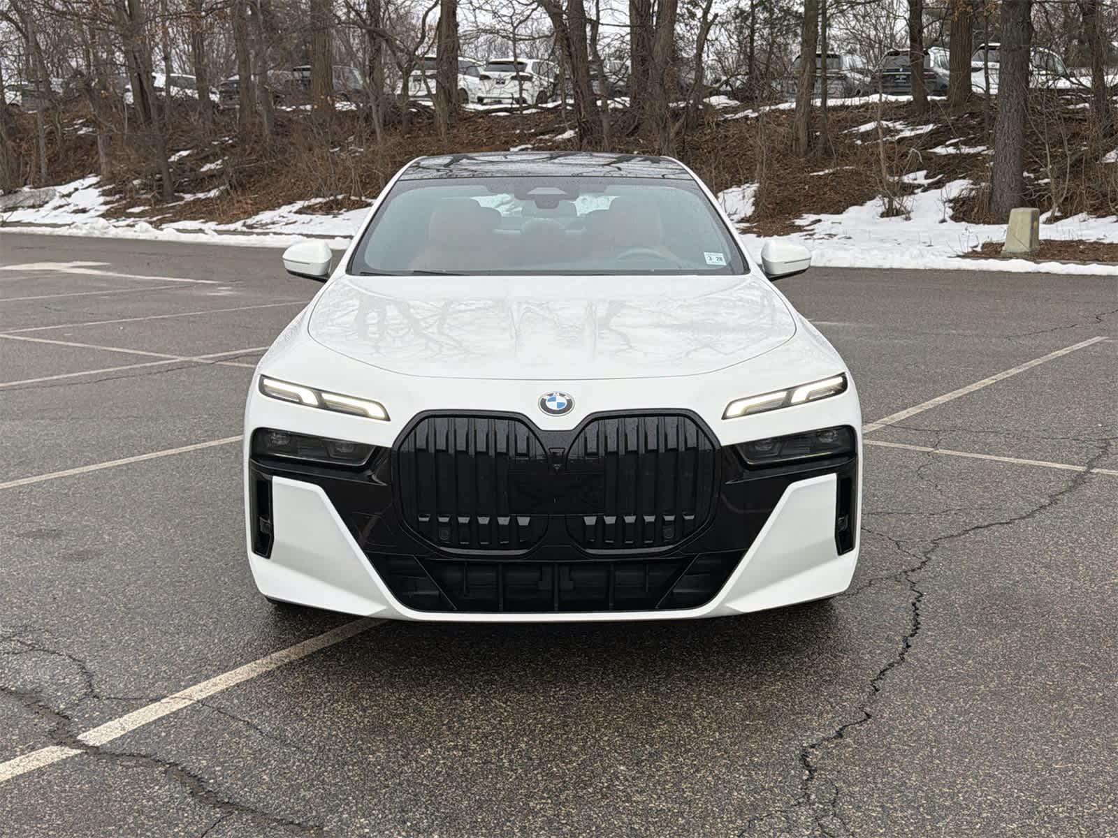 Thumbnail: 2023 BMW 7 Series - 14