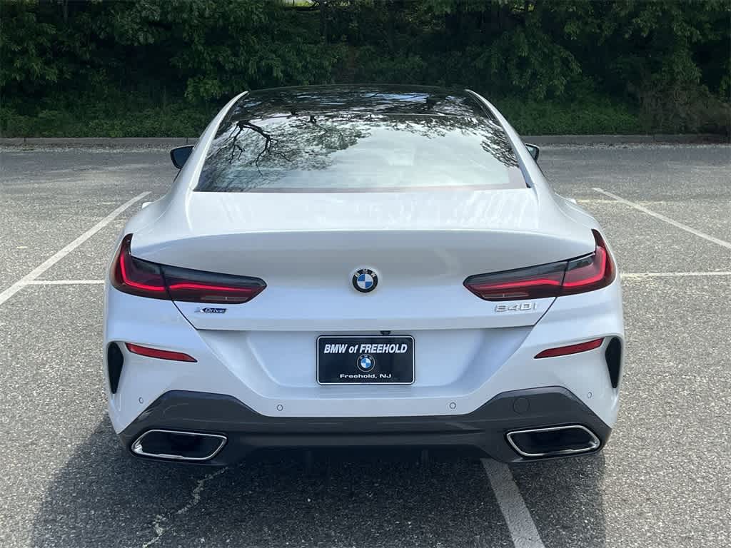 Thumbnail: 2022 BMW 8 Series - 13