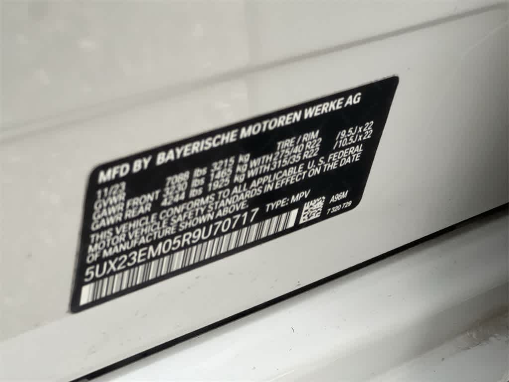 Thumbnail: 2024 BMW X7 - 29