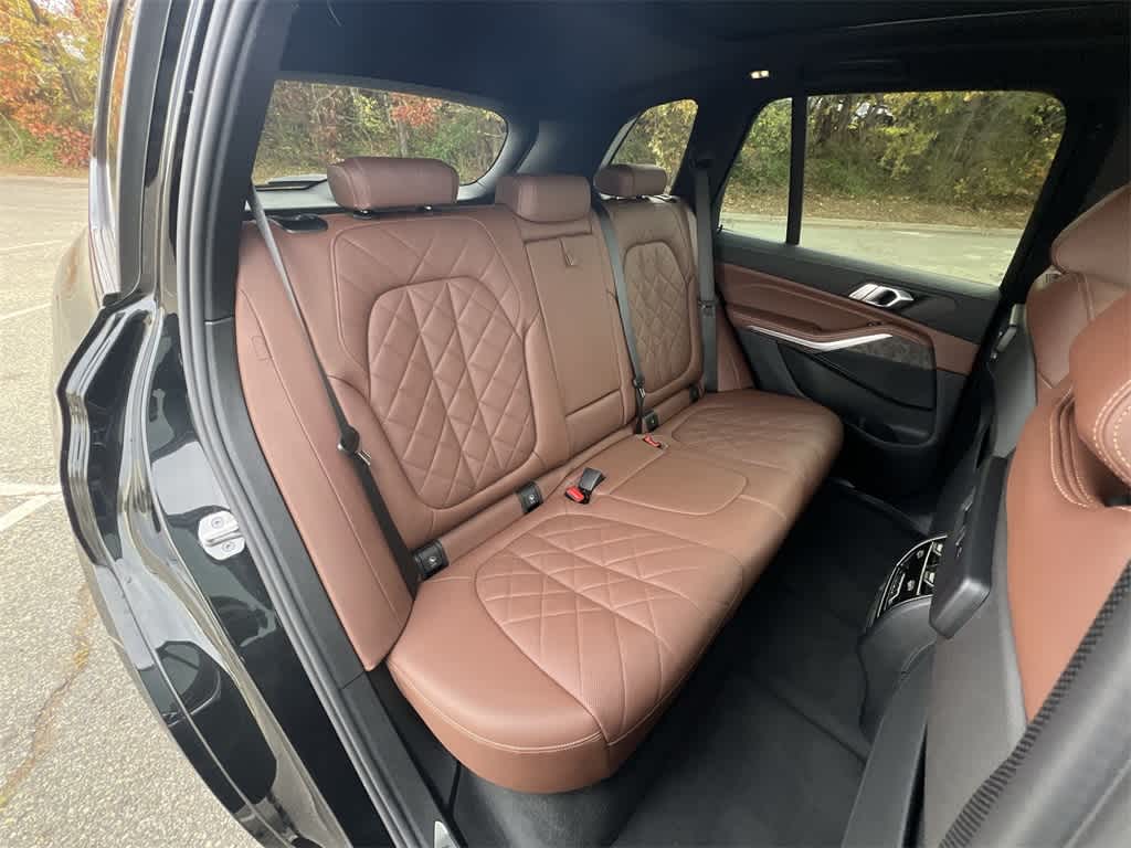 Thumbnail: 2023 BMW X5 - 21