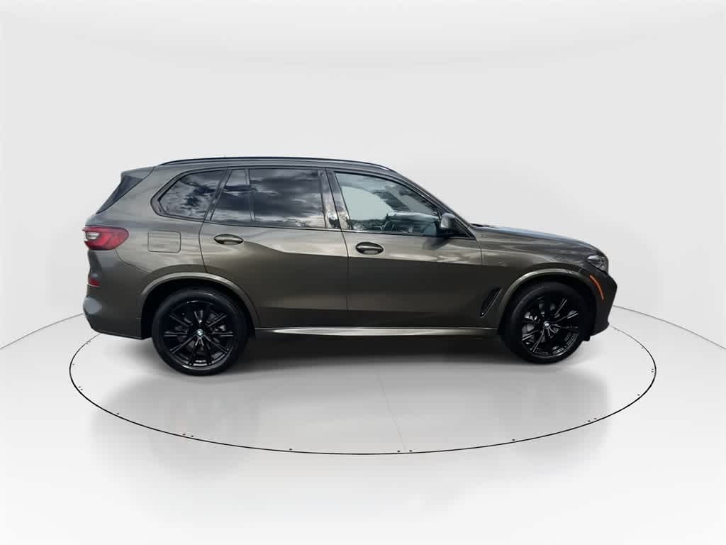 Thumbnail: 2023 BMW X5 - 2