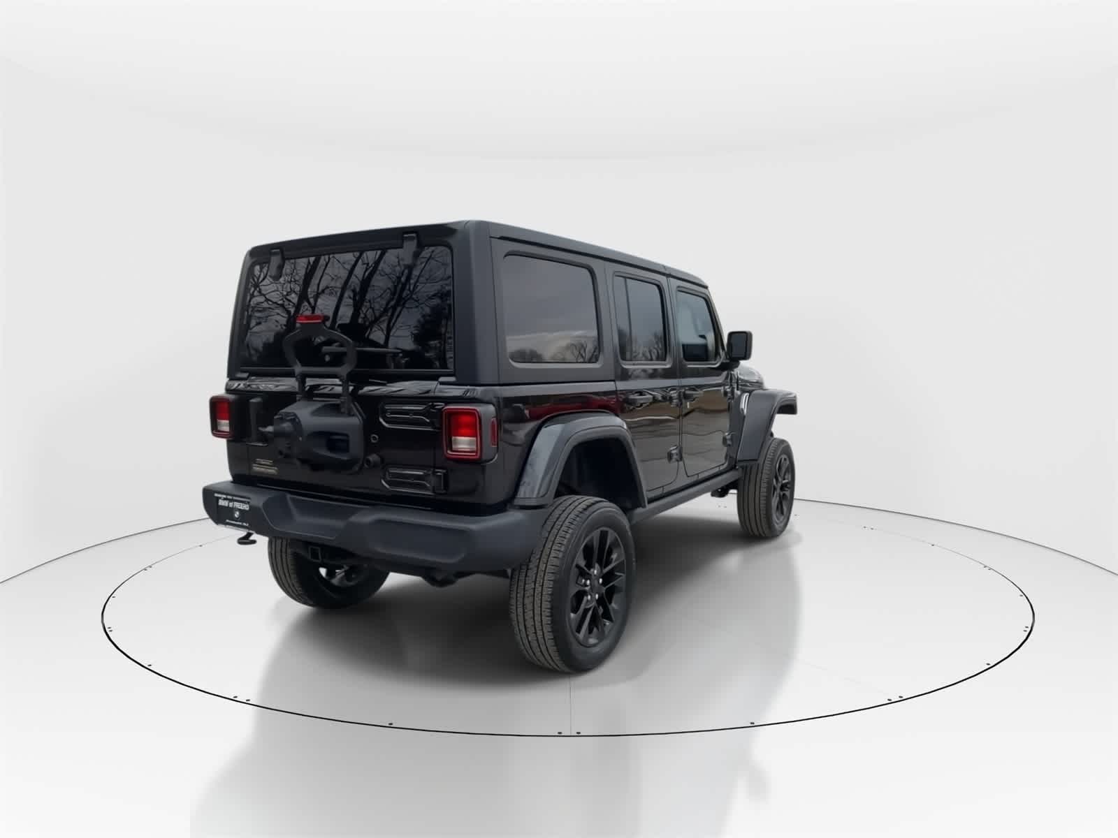 Thumbnail: 2023 Jeep Wrangler - 9