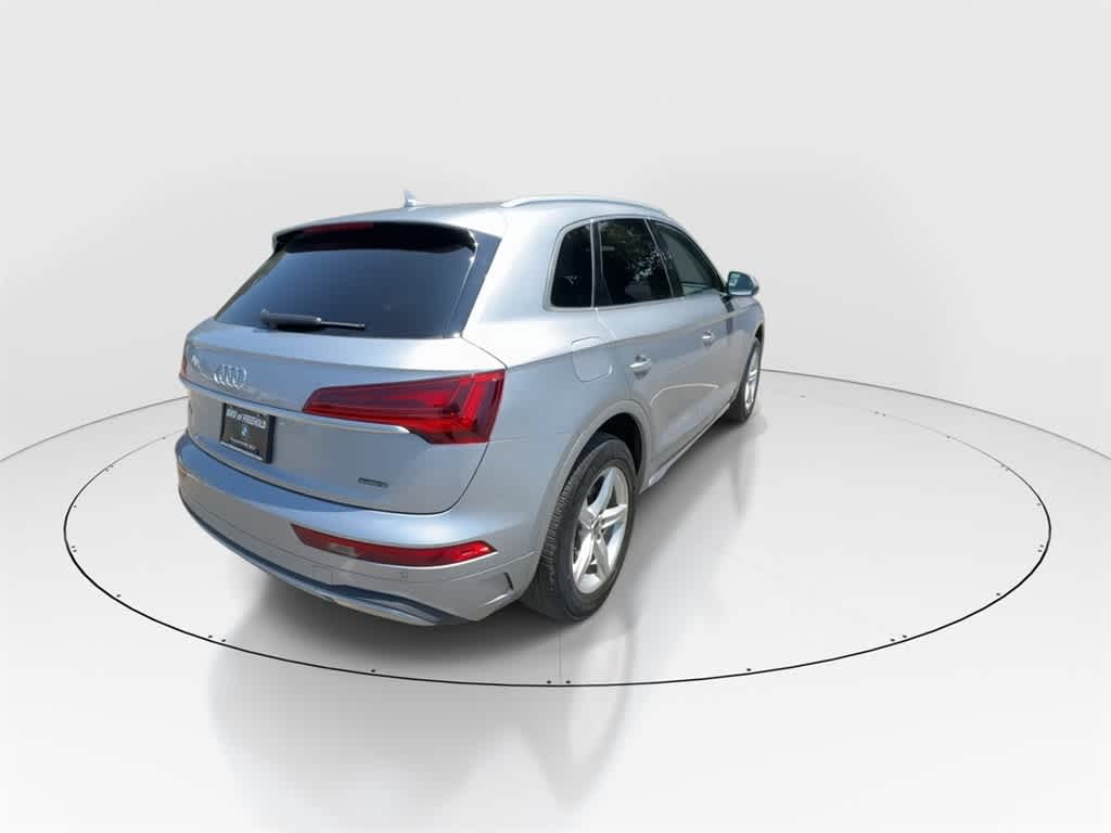Thumbnail: 2022 Audi Q5 - 8