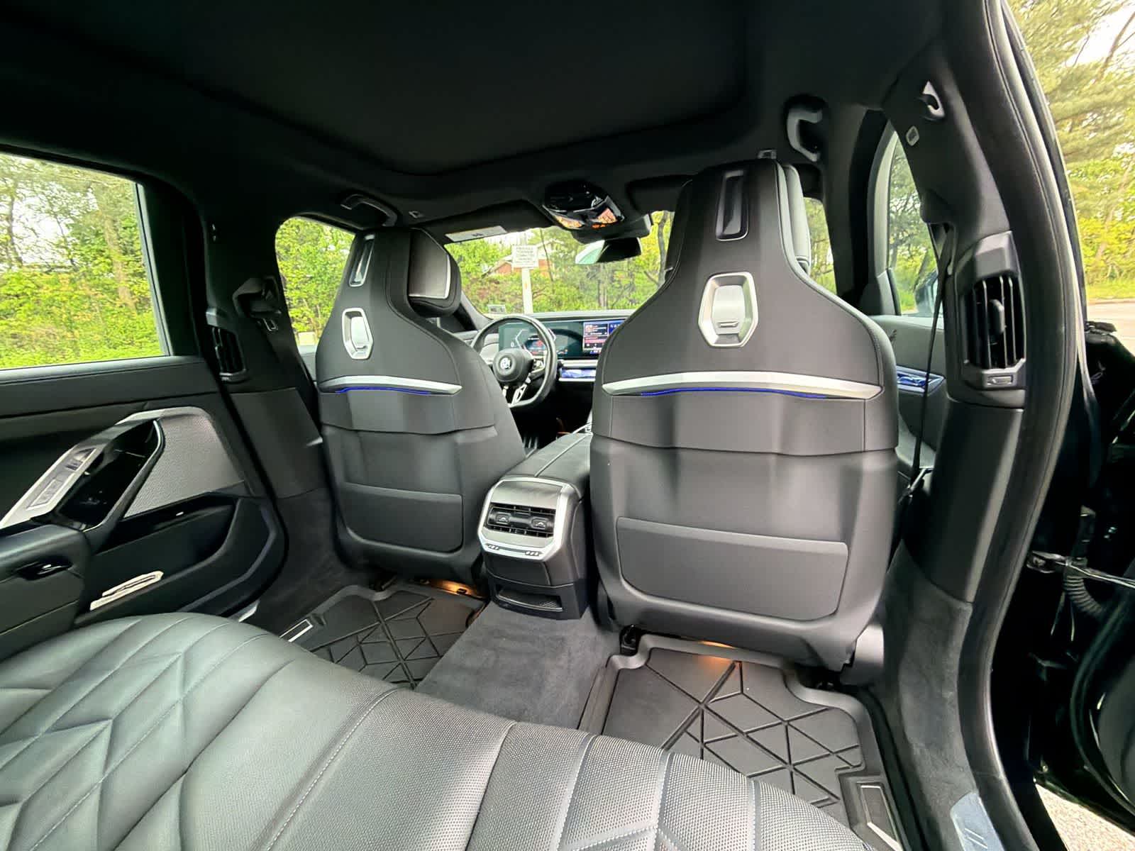 Thumbnail: 2023 BMW 7 Series - 20