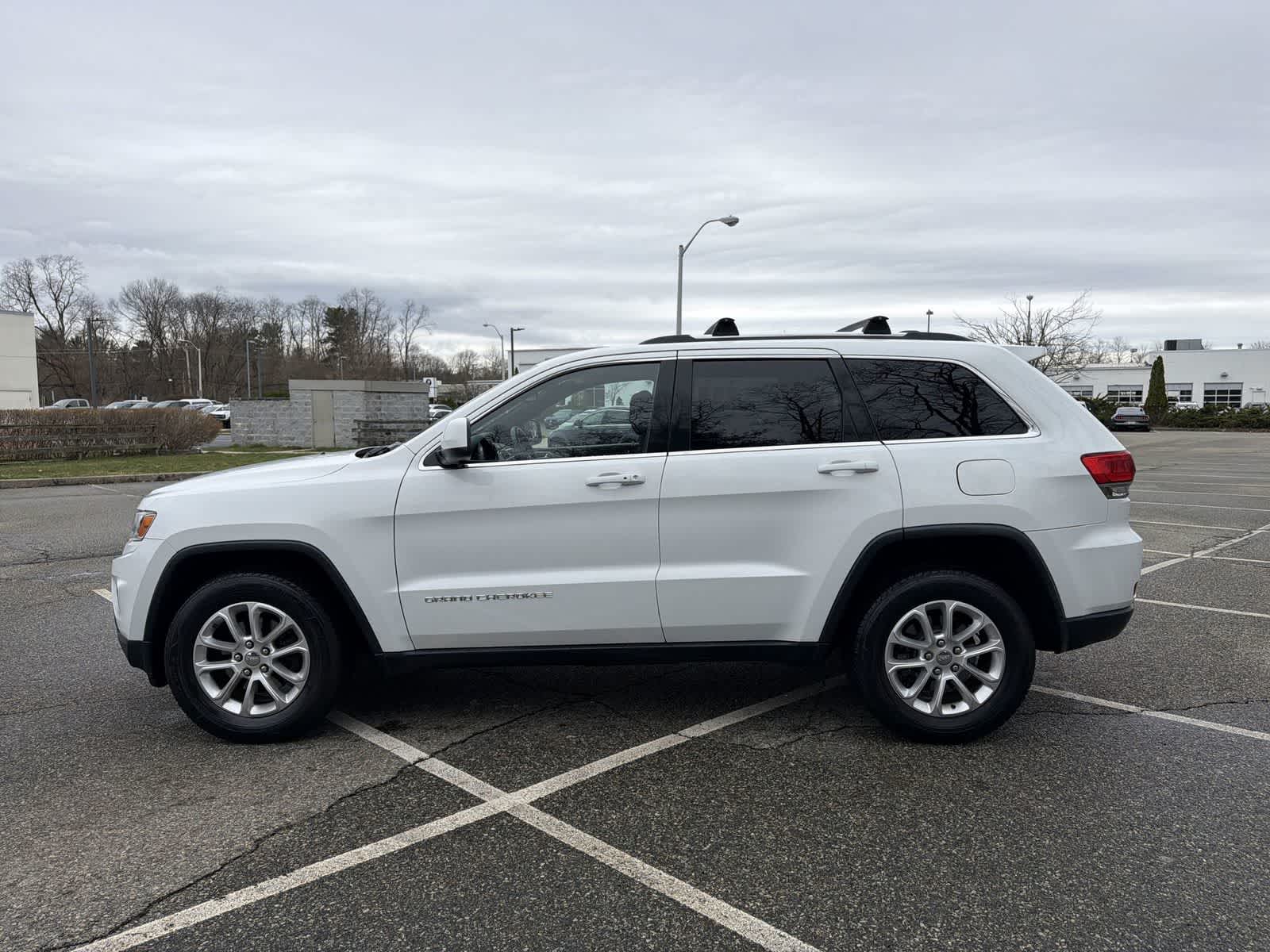 Thumbnail: 2014 Jeep Grand Cherokee - 11