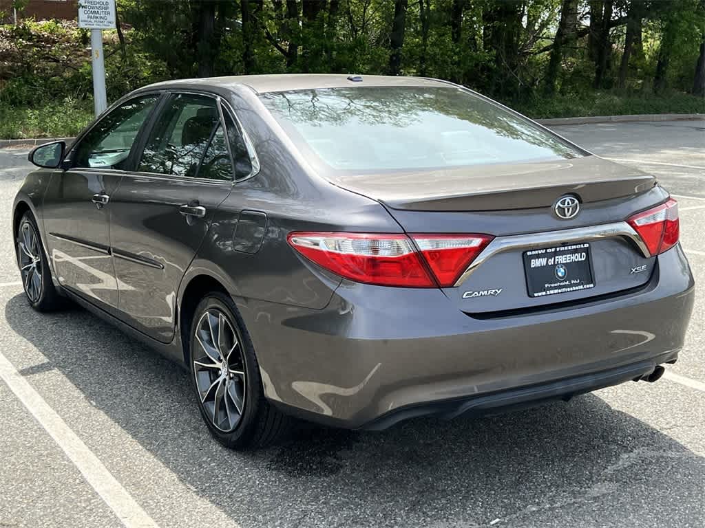 Thumbnail: 2015 Toyota Camry - 12