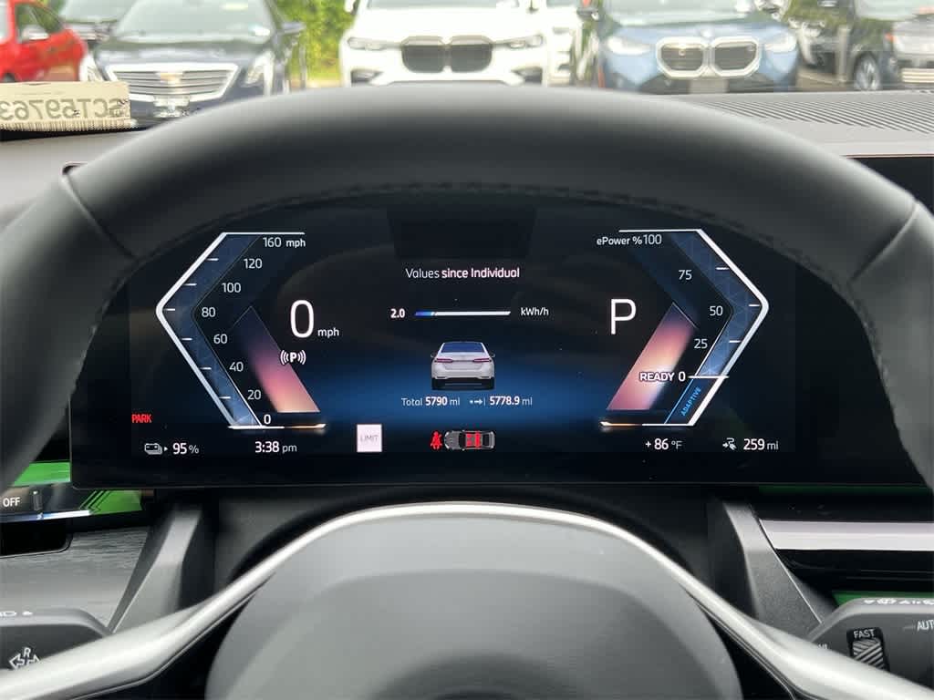 Thumbnail: 2025 BMW i5 - 26