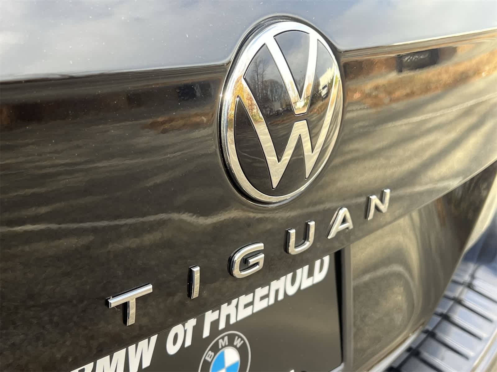 Thumbnail: 2022 Volkswagen Tiguan - 15