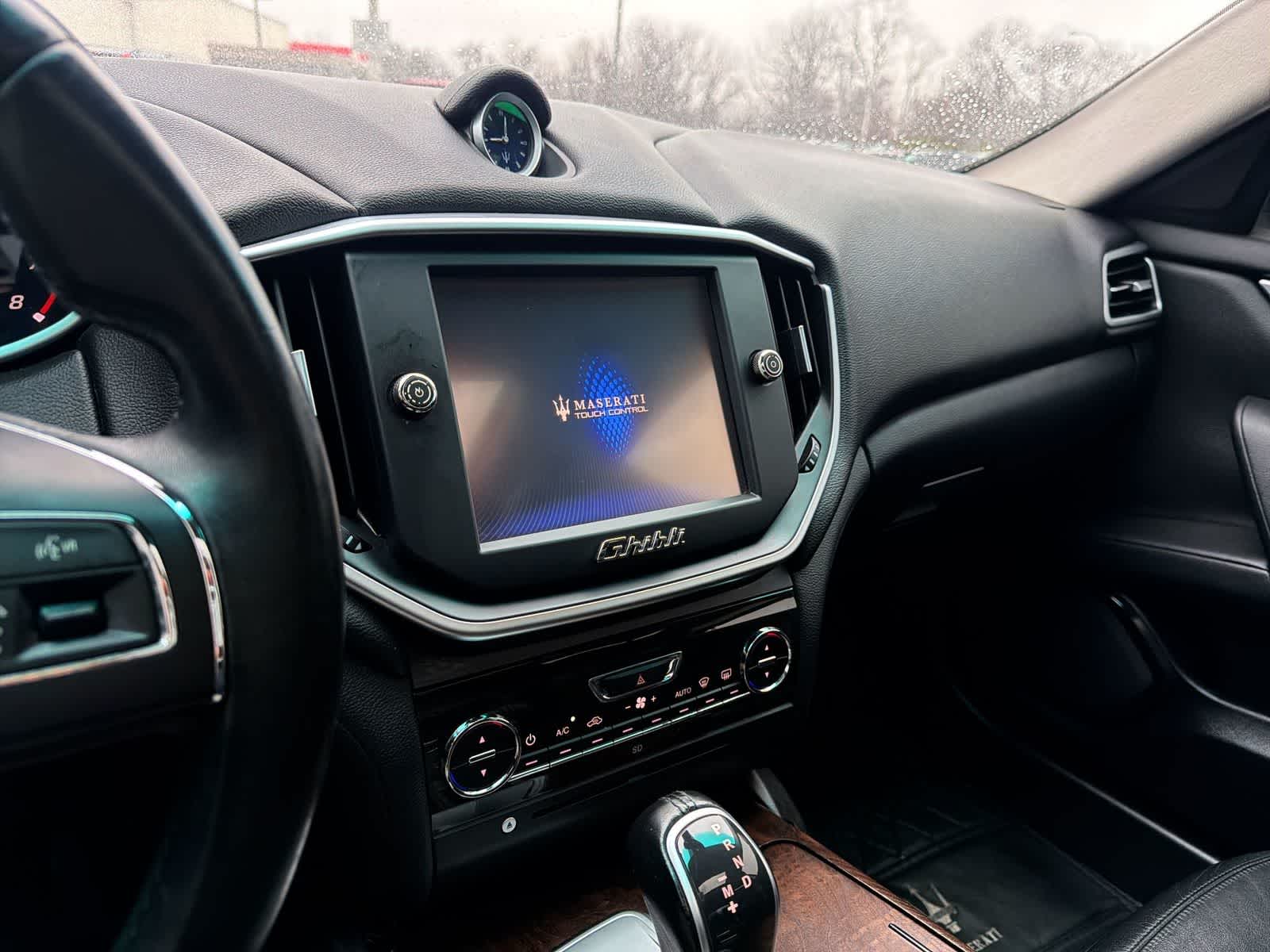 Thumbnail: 2015 Maserati Ghibli - 24