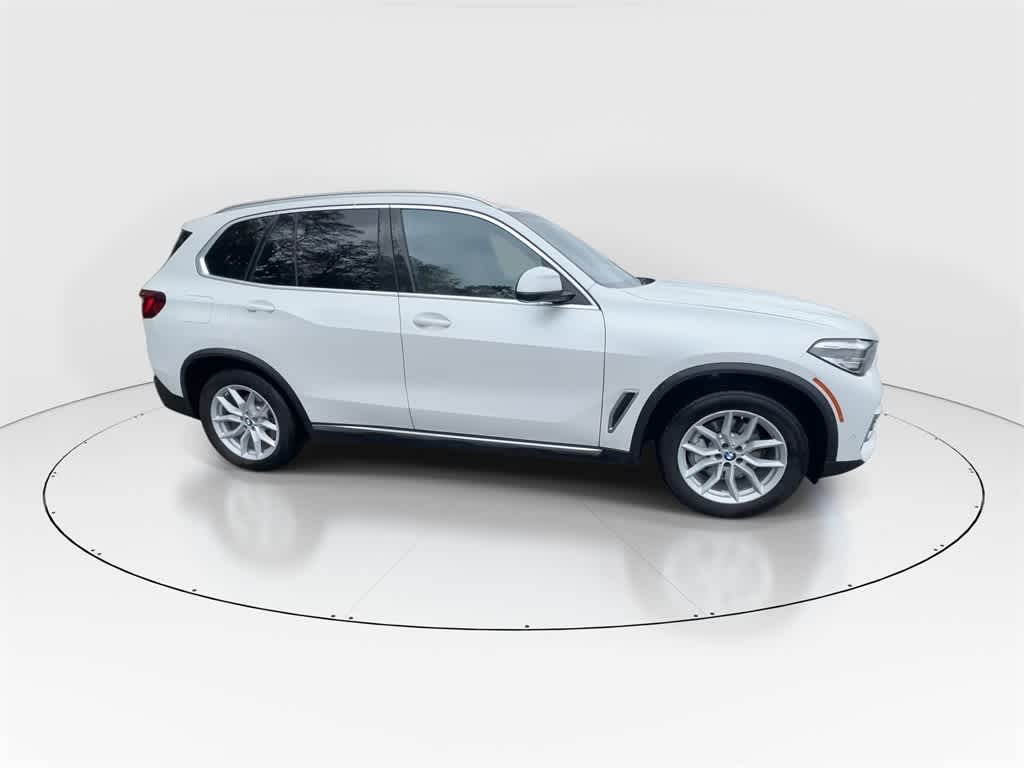 Used 2023 BMW X5 40i with VIN 5UXCR6C07P9P27321 for sale in Freehold, NJ