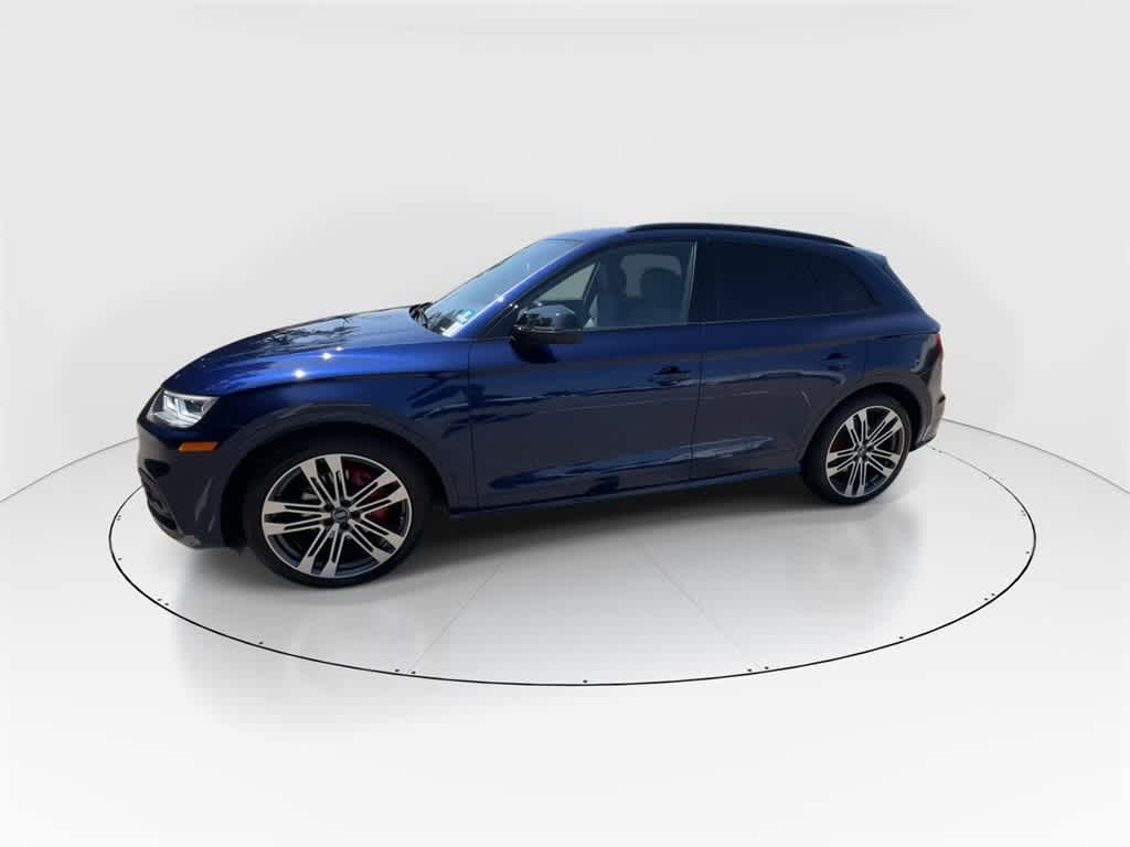 Thumbnail: 2020 Audi SQ5 - 5