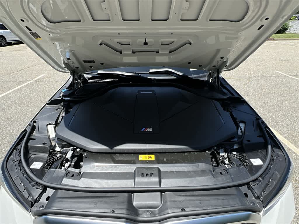Thumbnail: 2024 BMW i5 - 17