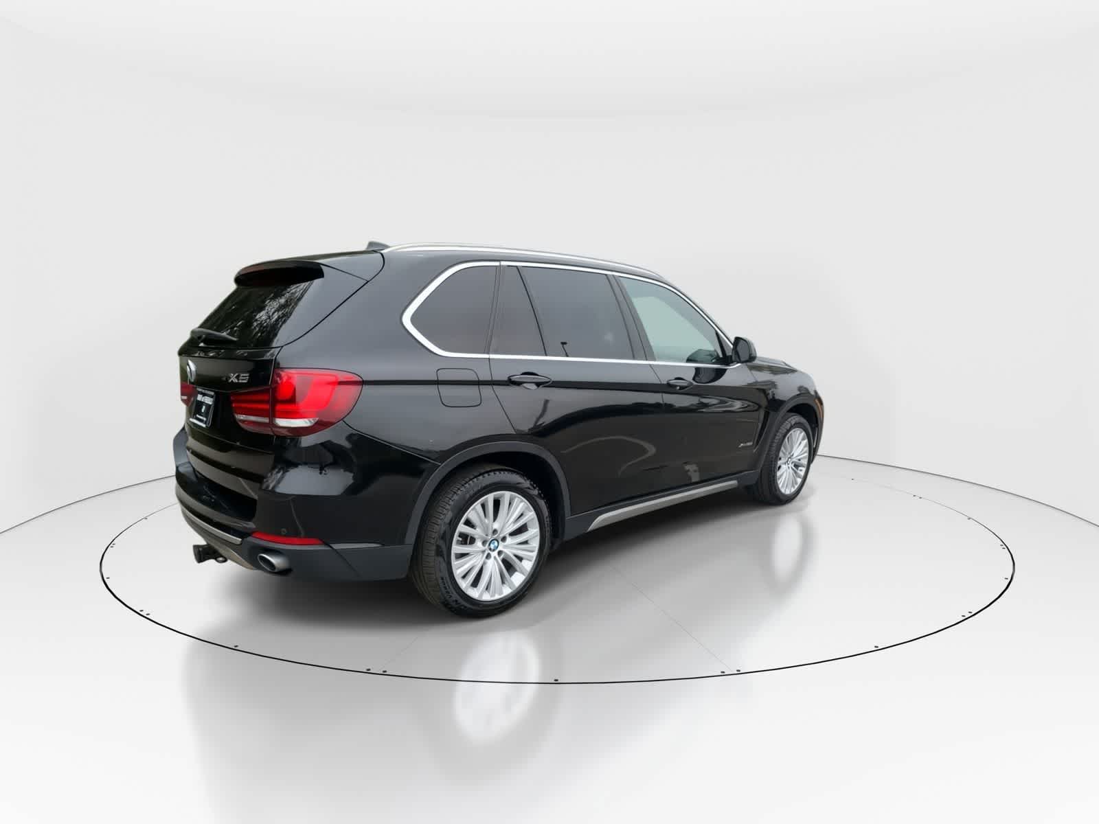 Thumbnail: 2017 BMW X5 - 8