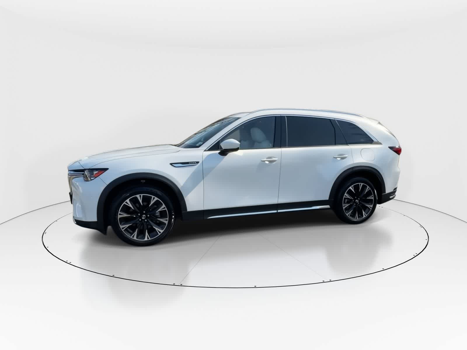 Thumbnail: 2024 Mazda CX-90 - 4
