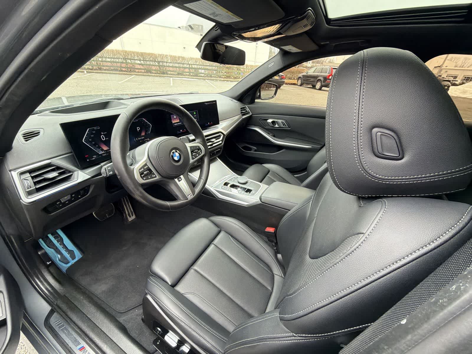 Thumbnail: 2023 BMW 3 Series - 10