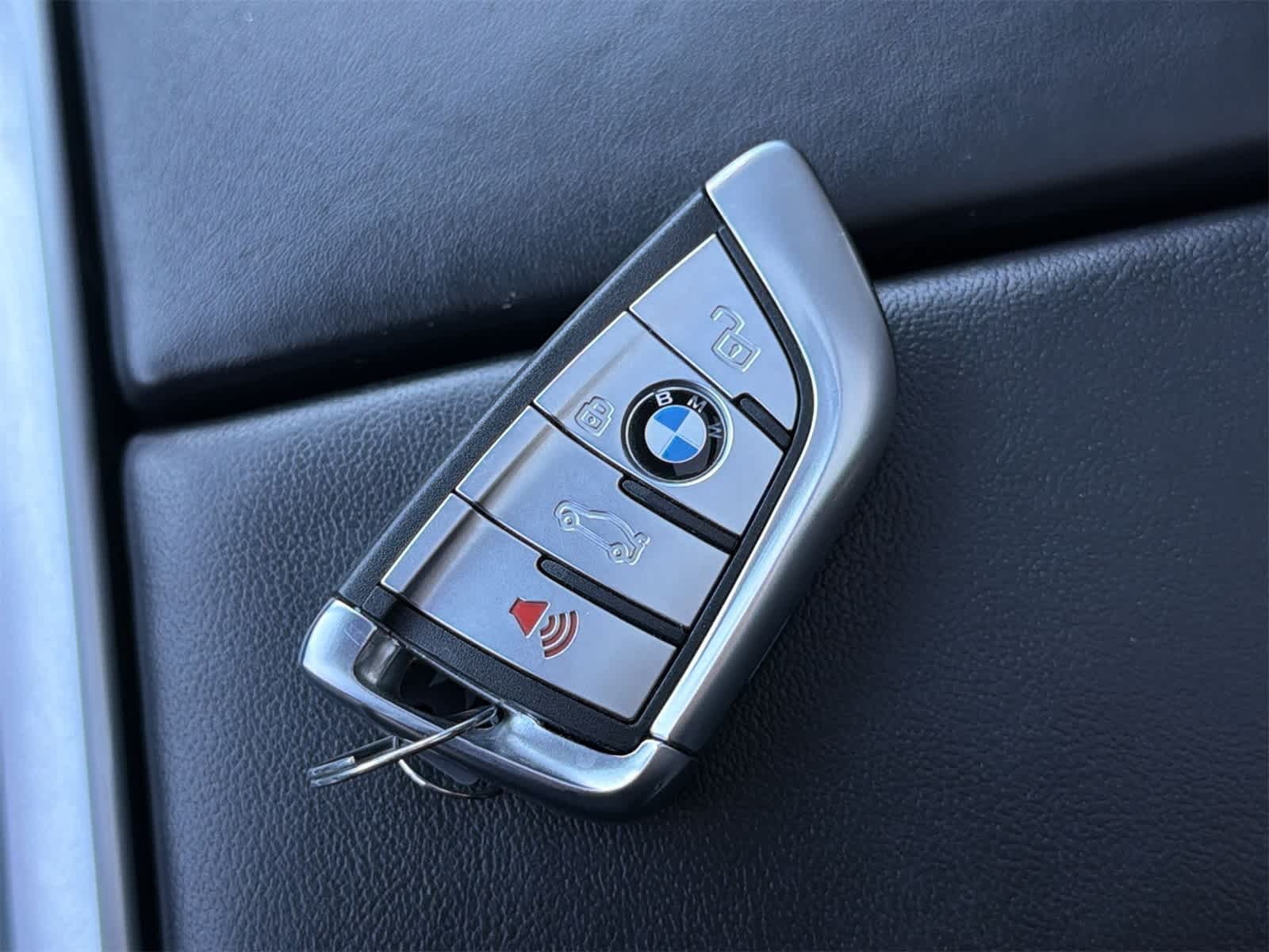 Thumbnail: 2019 BMW X7 - 28