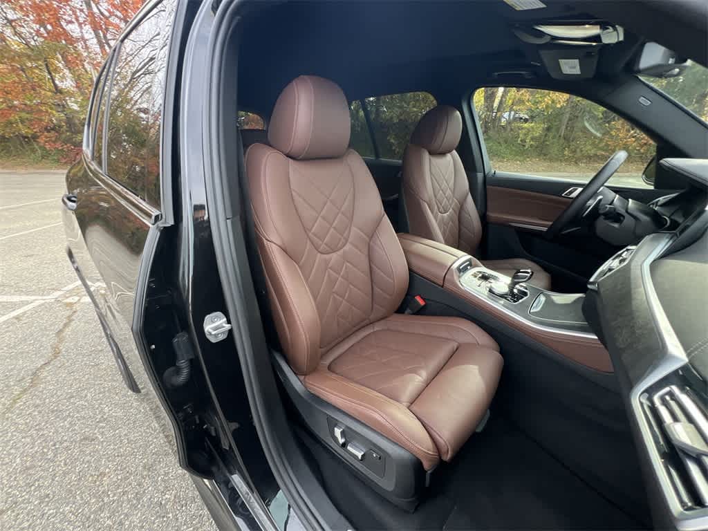 Thumbnail: 2023 BMW X5 - 22