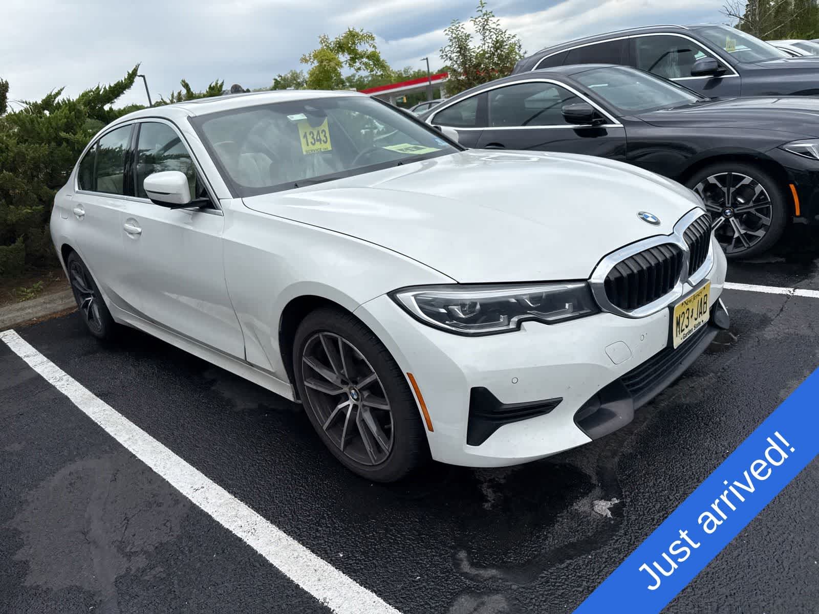 2020 BMW 3 Series 330i xDrive Sedan's photo