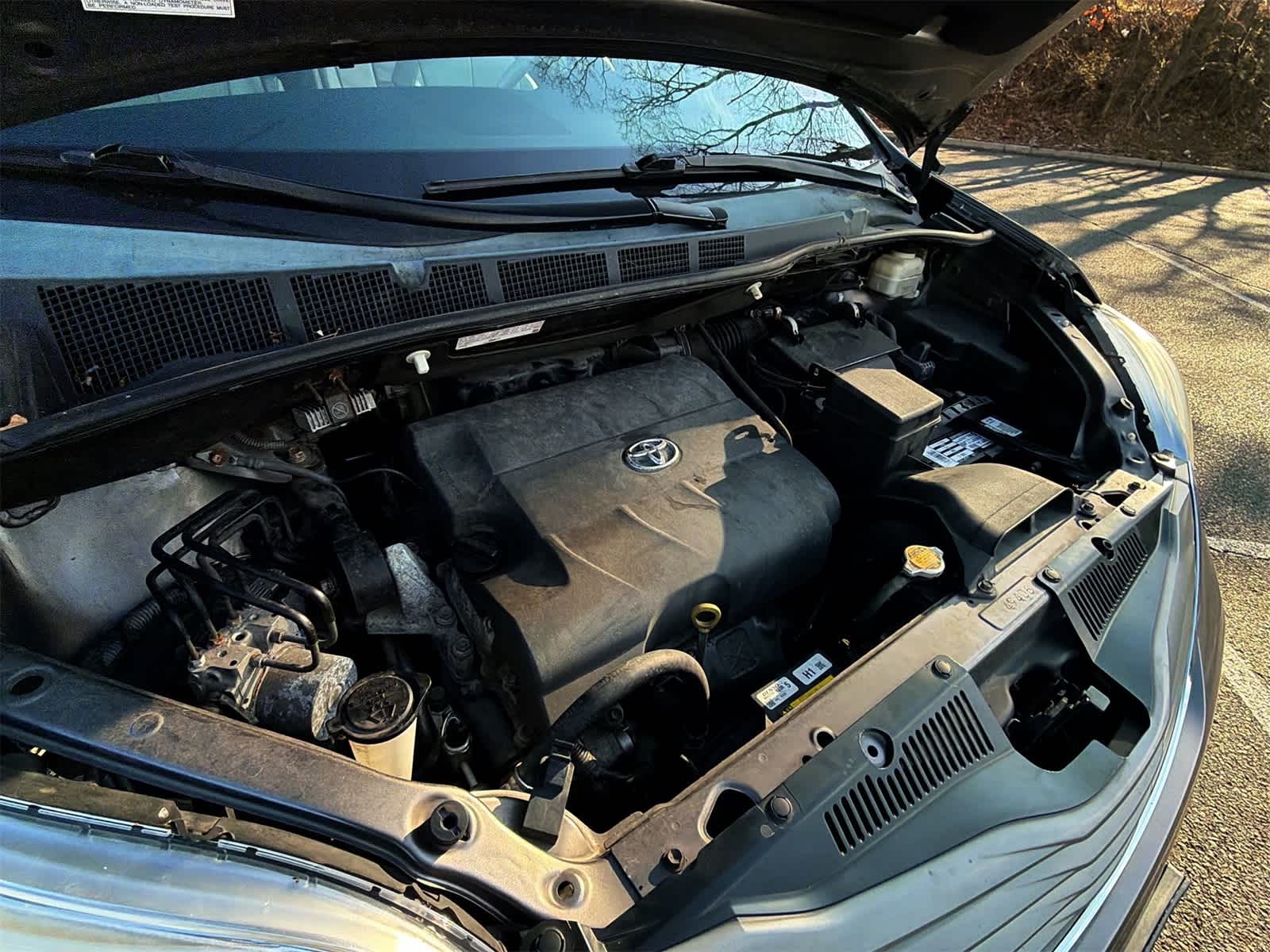 Thumbnail: 2013 Toyota Sienna - 17