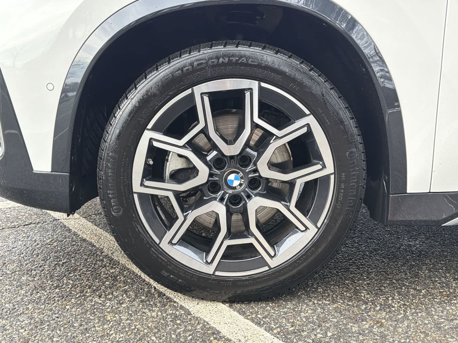 Thumbnail: 2025 BMW X1 - 16