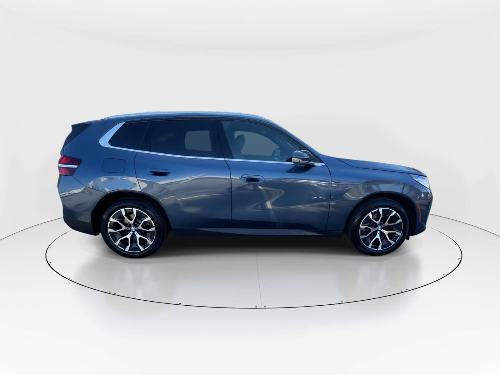 Thumbnail: 2026 BMW X3 - 9