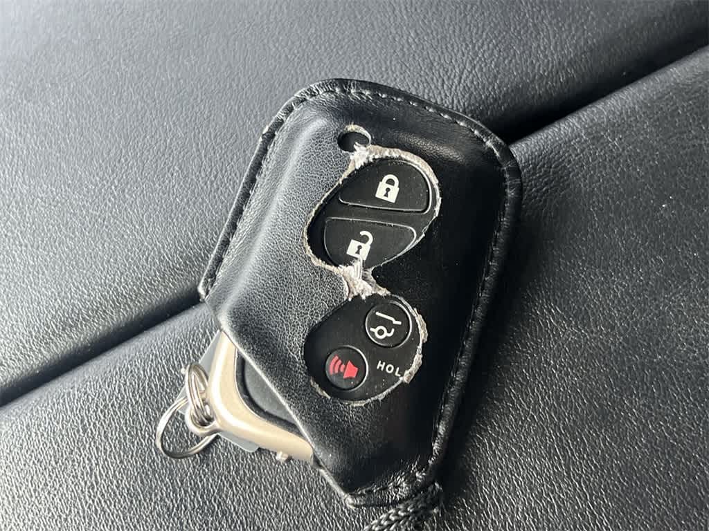 Thumbnail: 2015 Lexus GX - 28