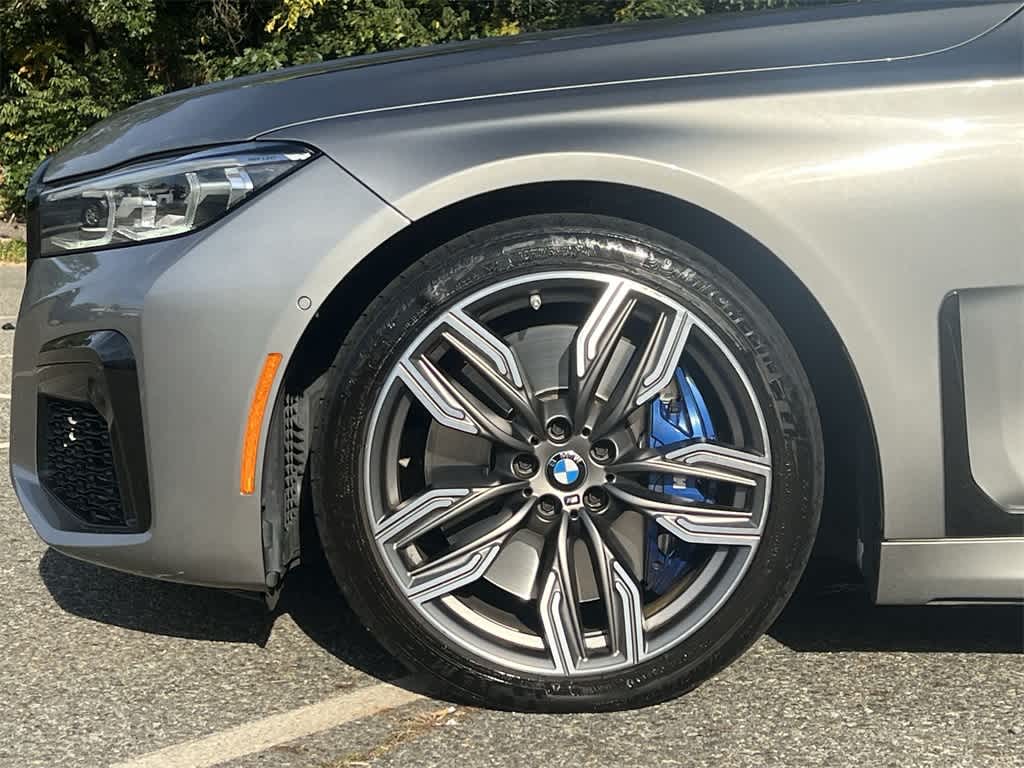 Thumbnail: 2022 BMW 7 Series - 16