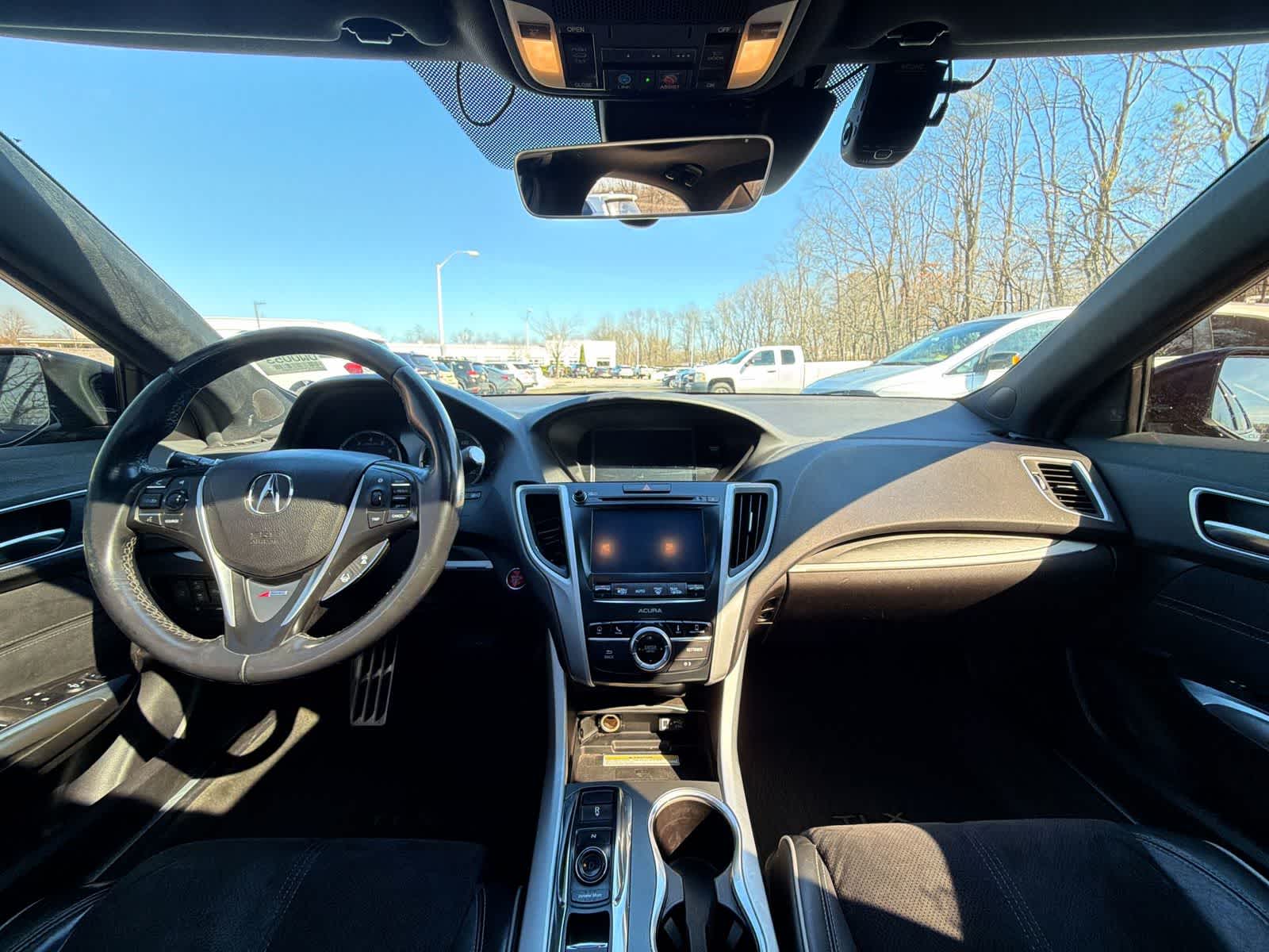 Thumbnail: 2019 Acura TLX - 18