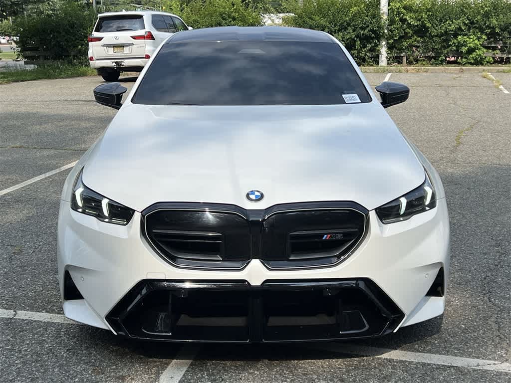 Thumbnail: 2025 BMW M5 - 14