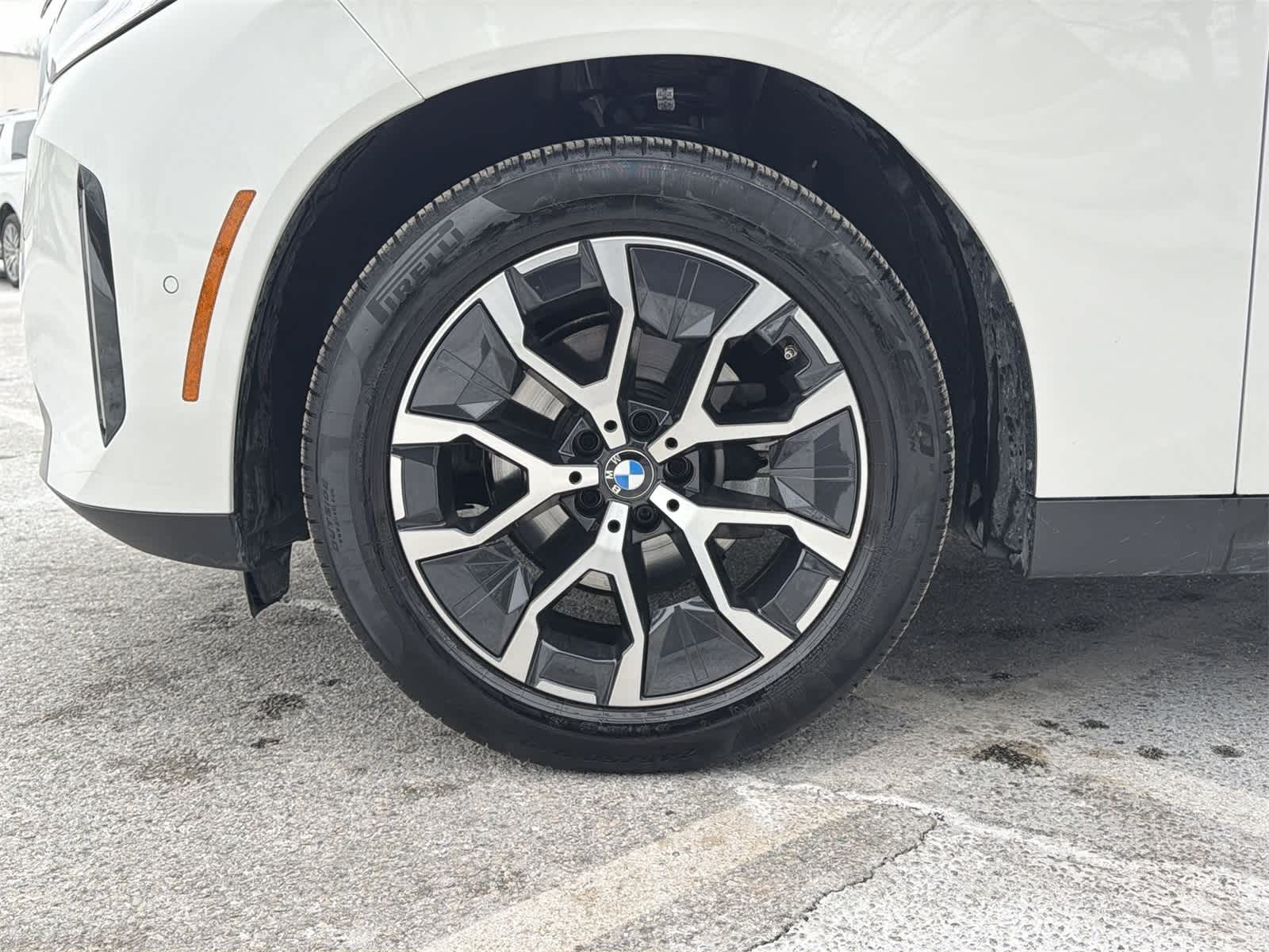 Thumbnail: 2025 BMW X3 - 16