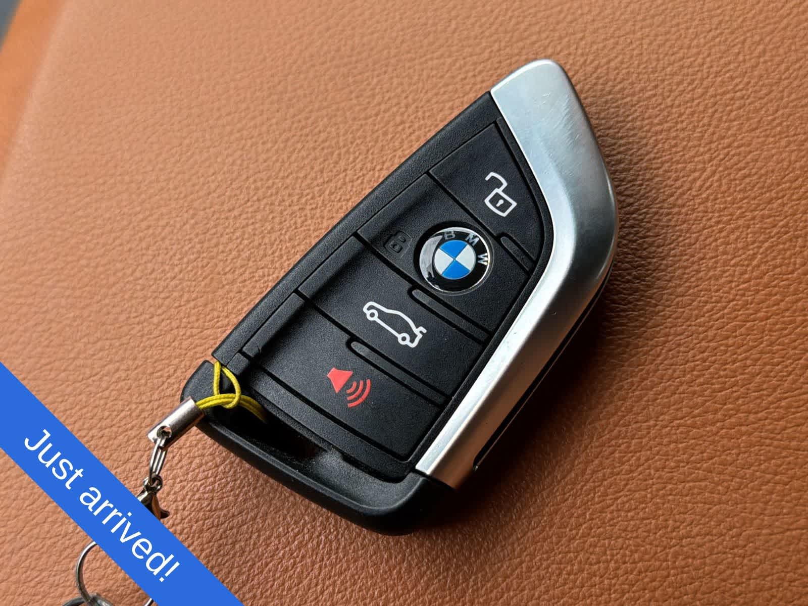 Thumbnail: 2023 BMW i4 - 28