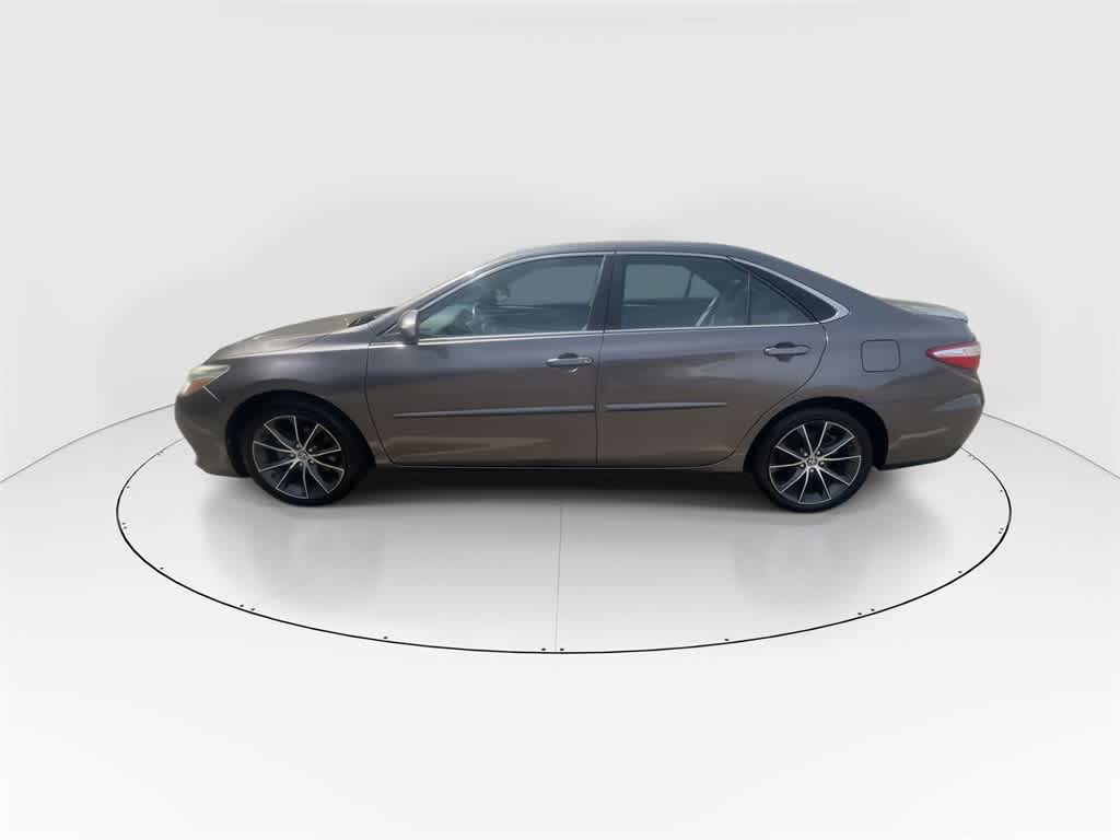 Thumbnail: 2015 Toyota Camry - 5